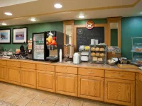 AmericInn by Wyndham Wetmore Munising Hotels in Munising Township