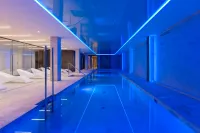 L'Azure Hotel - Romantic