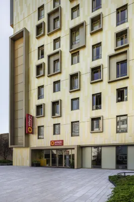 阿德吉奧拉德芳斯庫爾布瓦酒店