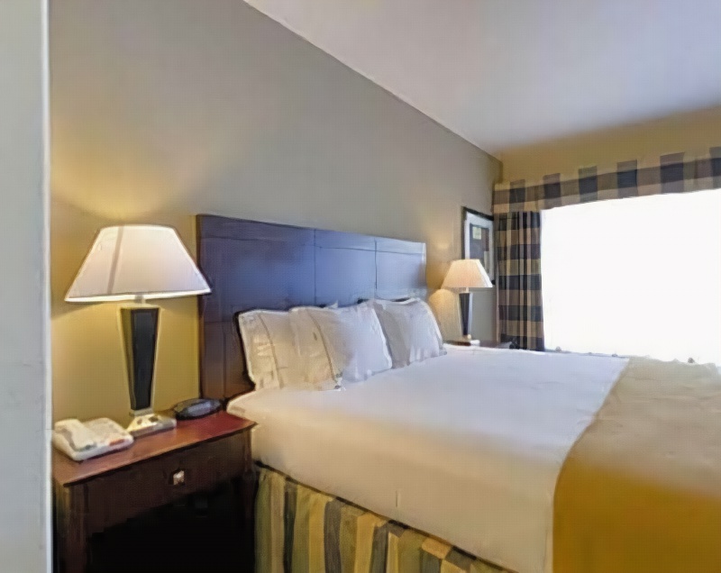 Holiday Inn Express Hotel & Suites San Antonio NW-Medical Area, an Ihg Hotel