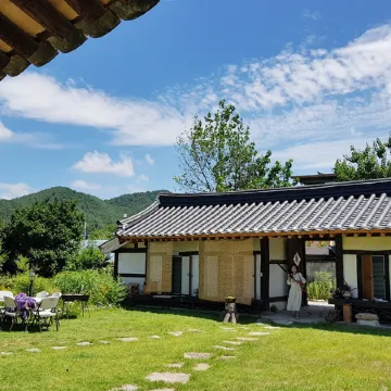 Bonghwa Seongamjae Hanok Stay