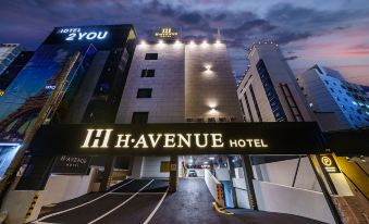 H Avenue Hotel Minam