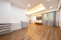 Dangjin Sapgyoho Beach Park Hotels in Dangjin-Si