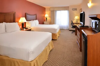 Holiday Inn Express & Suites Lincoln-Roseville Area