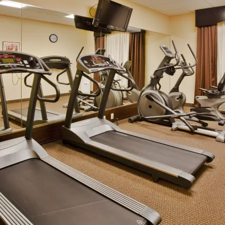 Holiday Inn Express & Suites ORLANDO - INTERNATIONAL DRIVE by IHG