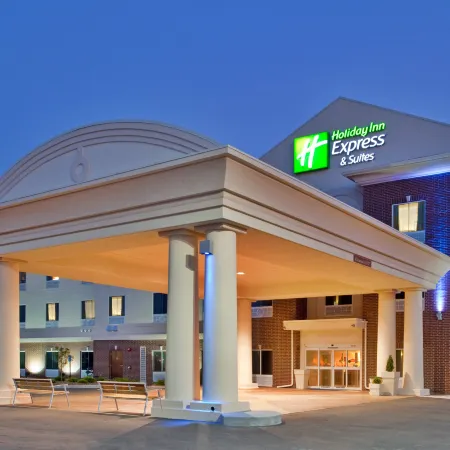 Holiday Inn Express & Suites SEDALIA by IHG