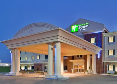 Holiday Inn Express & Suites SEDALIA by IHG ミズーリ・ステート・フェアグラウンズ周辺のホテル