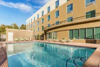 Holiday Inn Express & Suites Oakhurst-Yosemite Park Area Hôtels à : Bass Lake