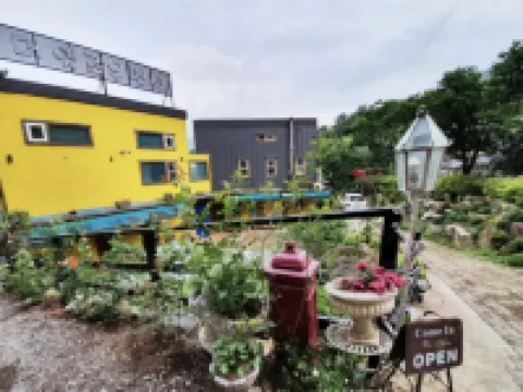 Cheongdo the Yellow Pension Hotels in Cheongdo-gun