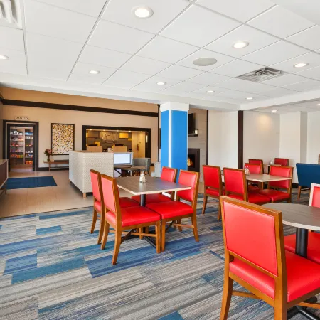 Holiday Inn Express CHILLICOTHE EAST by IHG