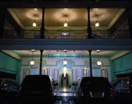 Hotel Trio Hotel dekat Sekretariat SPMB UNS