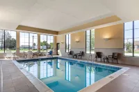 Comfort Suites