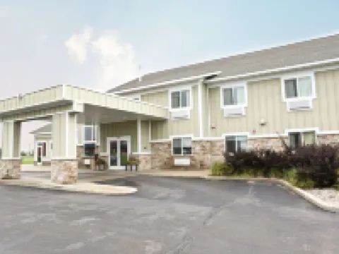GrandStay Hotel & Suites Perham Hotels in Perham