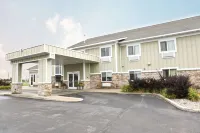 GrandStay Hotel & Suites Perham Hotels in Ottertail