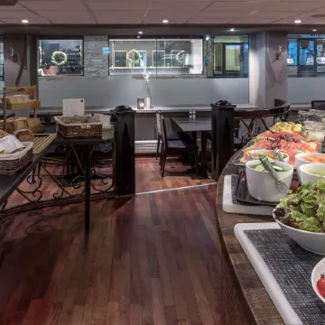 First Hotel Millennium