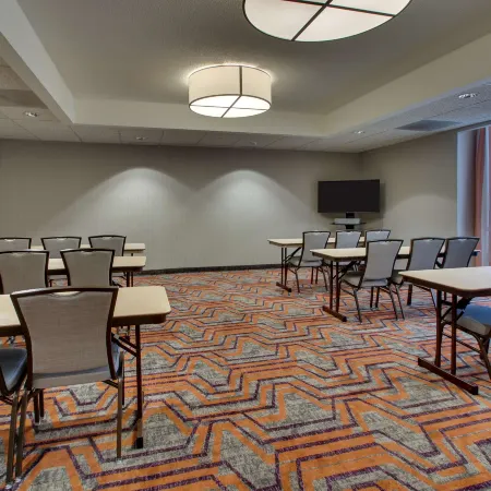Drury Inn & Suites Evansville East