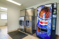 Economy Suites Springfield - 2-Star