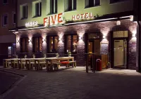 五酒店