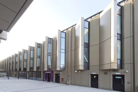 Premier Inn Liverpool City (Lime Street) Отели рядом с достопримечательностью «Viewing Area L.F.C Anfield Stadium»