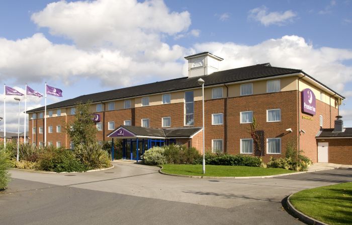 Wakefield South (M1, Jct39)