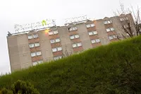 Campanile Paris Est - Bobigny Hotels near Paris University 13 - Bobigny Campus
