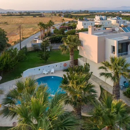 Xenos Villa 2 with 5 Bedrooms   Private Swimming Pool, Near the Sea