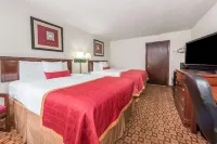 Best Value Inn Hotels near Elizabeth Sage Costume Collection