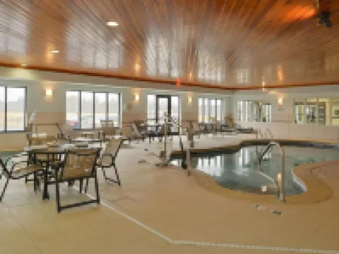 Holiday Inn Express & Suites GREENFIELD by IHG Hotels in Greenfield