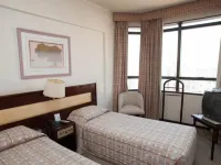 L'Hirondelle Flat Service Hotels near Castle Tower