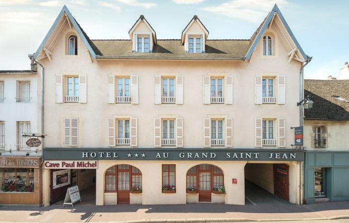 Au Petit Saint Jean