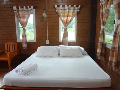 ห้องดีลักซ์ - วิวสวนหย่อม