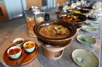 Kokoon Hotel Banyuwangi - breakfast