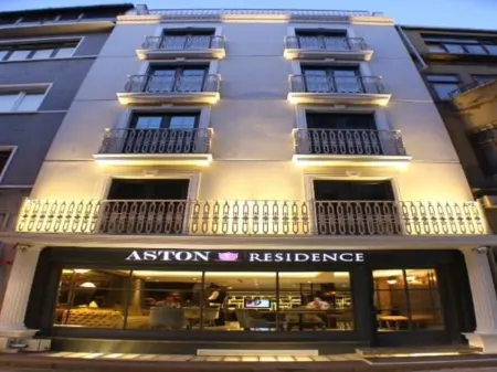 Aston Hotel Taksim Отели рядом с достопримечательностью «Библиотека Ахмеда III»