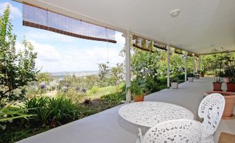 Wallaby Ridge Retreat