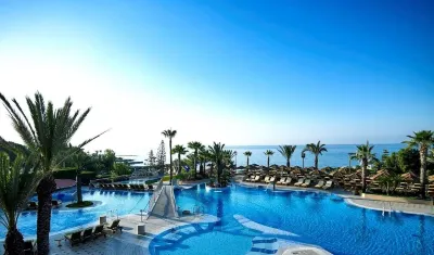 Four Seasons Hotel Hoteles en Agios Tychon