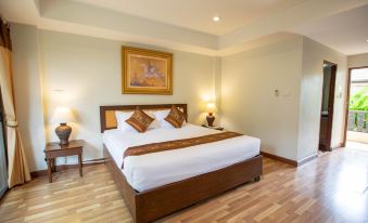 Luck Swan Resort