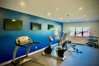Microtel Inn & Suites by Wyndham Warsaw فنادق في Warsaw