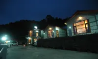 Village Live in Resort Hotels in Chail