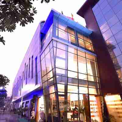 Hotel Kridha Residency - Opposite Prem Mandir Vrindavan Hotel Exterior