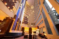Hilton Colon Guayaquil Hotels near Laguna Park