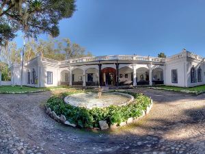 Hostería Hacienda Pinsaqui