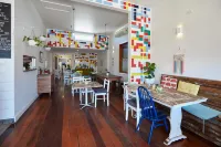 Quattro on Young Hotels in Maryville