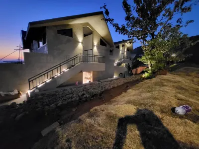Vee Resort- the Suites of Royals Hotels in Taldeo