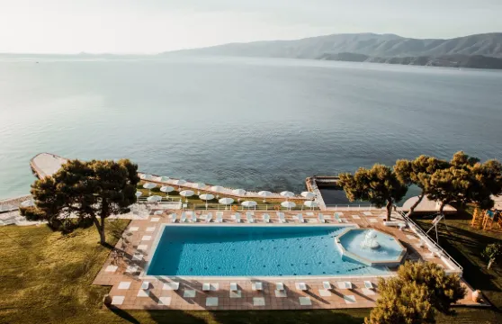 卡拉馬基海灘酒店