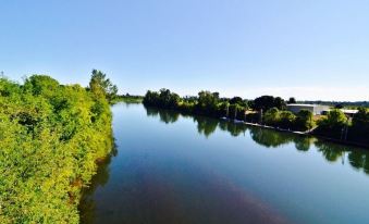 Rodeway Inn Willamette River