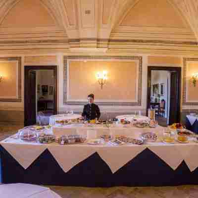 Palazzo Viceconte Dining/Meeting Rooms