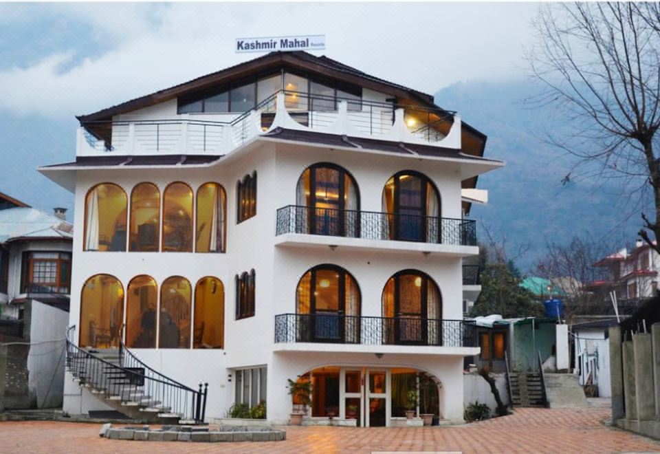 hotel overview picture