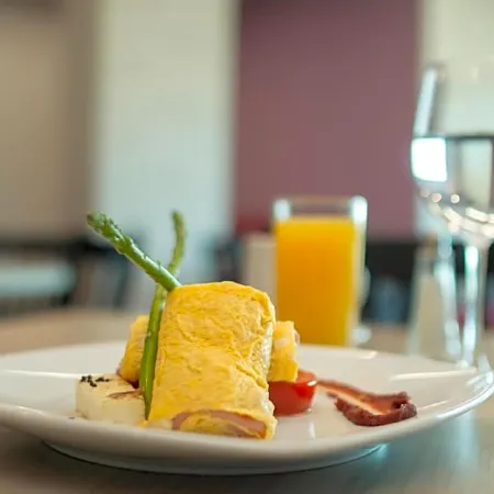 CHN Hotel Monterrey Aeropuerto, Trademark by Wyndham