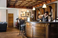 St Brelade's Bay Hotel - bar