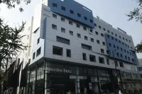 Holiday Inn Express Hyderabad Banjara Hills Hotels in 